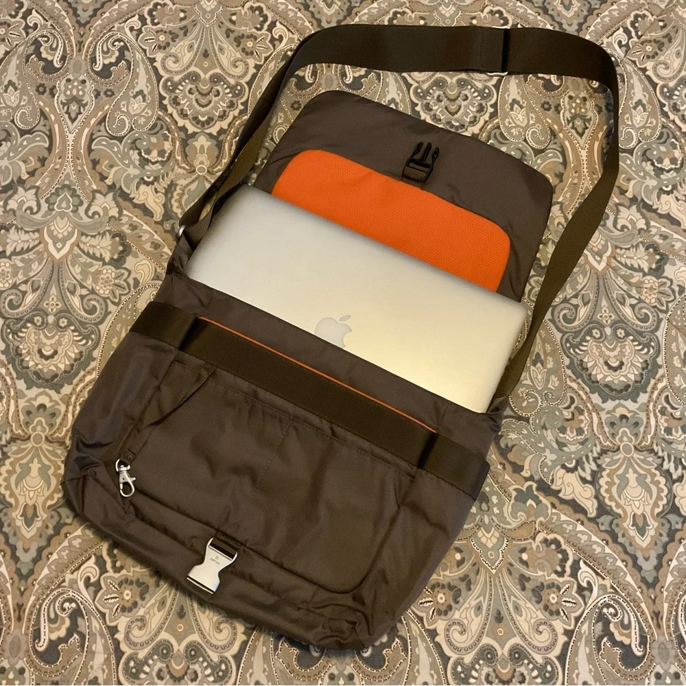 Mint Tumi Tech Messenger Laptop Shoulder Crossbody